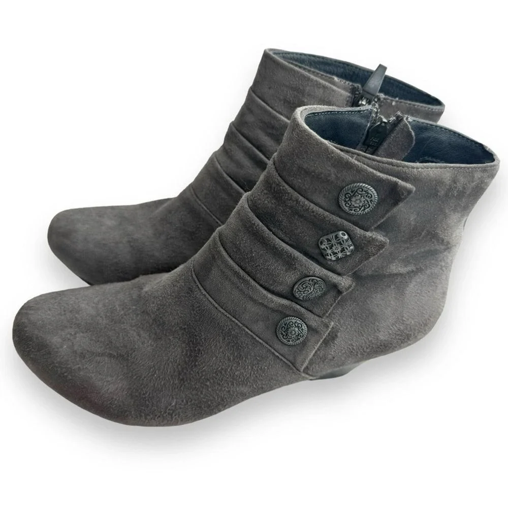 Dansko Ankle Boots Womens Size 37 Gray Suede Minimalist Workwear‎ Cozy Slip On